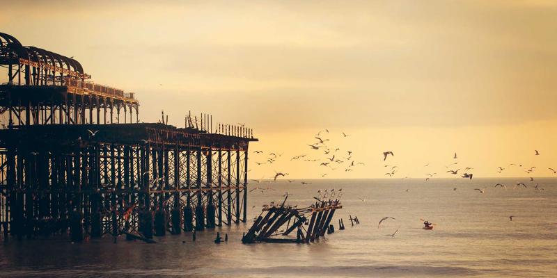 Wi-Fi 7（802.11be）关键技术解析：科技公司如何利用新一代网络技术重塑沉浸式体验与工业编程服务